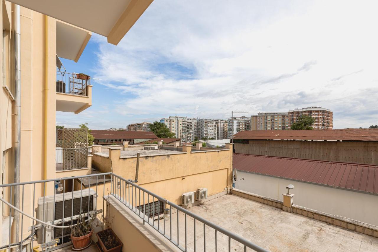 Scarfoglio Apartment, 4 Persone, 2 Camere, Balcone, Wi-Fi, Stazione Tiburtina ローマ エクステリア 写真